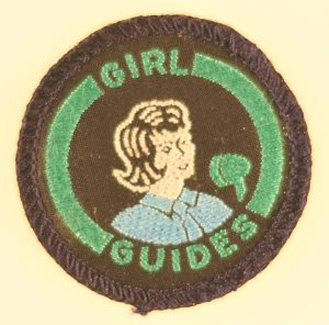 guide-interest-badge-annonucer-communicator-green-border